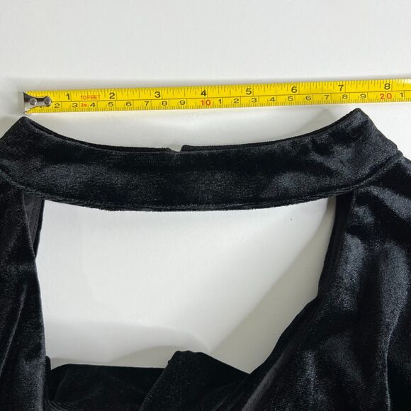 Torrid Black‎ Velvet Choker Skater Dress Size 1/XL - Picture 8 of 11